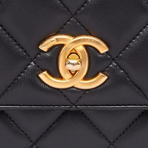 CHANEL - LARGE Trendy CC Flap Bag with Box, dust bag, card & price tag - Picture 6 of 13